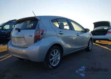 2012 Toyota Prius C Three z USA, uszkodzony, nr VIN JTDKDTB33C1516194